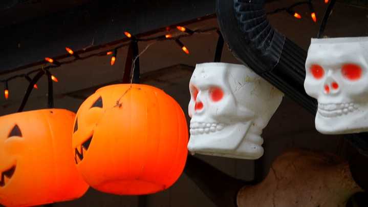 Meet the owner of the Halloween House in Mound