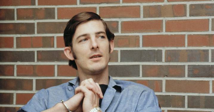 Death row inmate burst into flames and smoke came from hood in horror execution