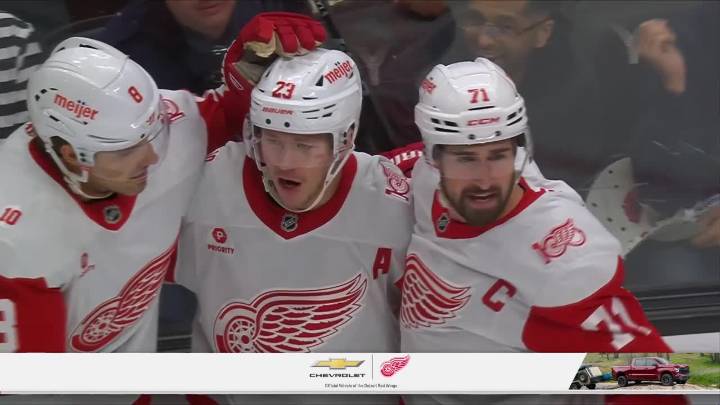 Raymond empata la pizarra