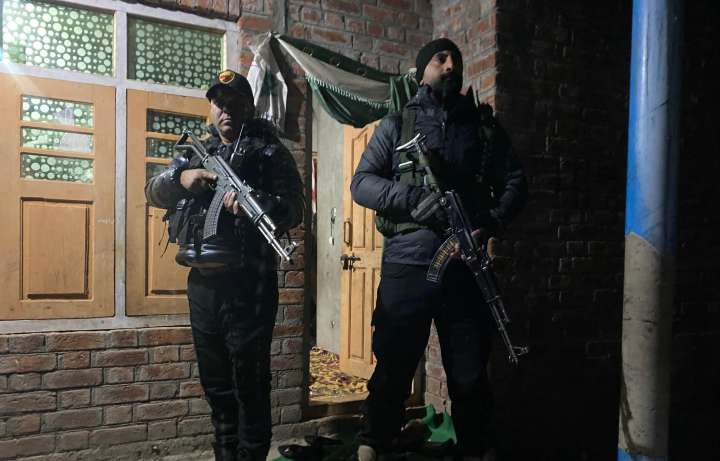 Budgam Police Crackdown On Cross-Border Terror Network