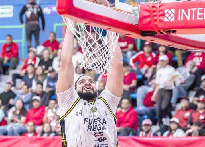 Da Fuerza Regia primer golpe al título de la LNBPM