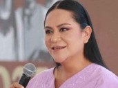 Ariadna Montiel participan en encuentro con mujeres de la Pensión Mujeres Bienestar en Nayarit