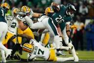 No nostalgia, just business for Eagles against Packers at Lambeau Field
