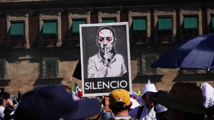 “Decimos no a la violencia”: Sheinbaum descalifica marcha de la “Generación Z” y del Sombrero