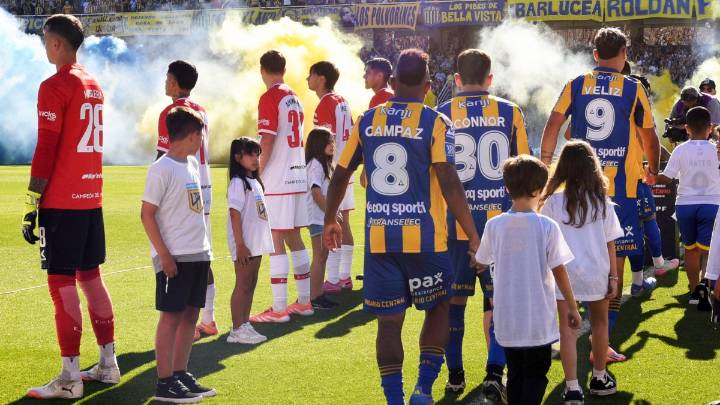 Futbolistas Argentinos Agremiados se sumó a la polémica por el pasillo de espaldas que hizo Estudiantes