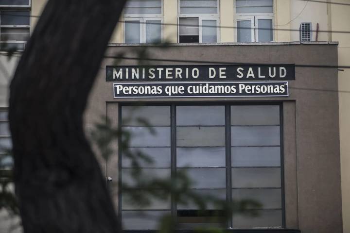 Minsa: hospitales e institutos atenderán con normalidad mañana, tanto citas y operaciones