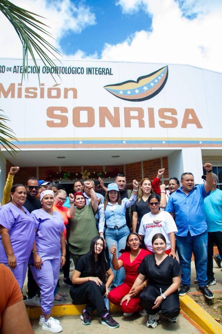 Con la colocación de 90 prótesis dentales celebran aniversario de la Misión Sonrisa en Nueva Esparta
