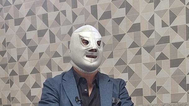 Entre homenaje y crítica, el Hijo del Santo cierra su carrera y prepara el relevo con Santo Jr.