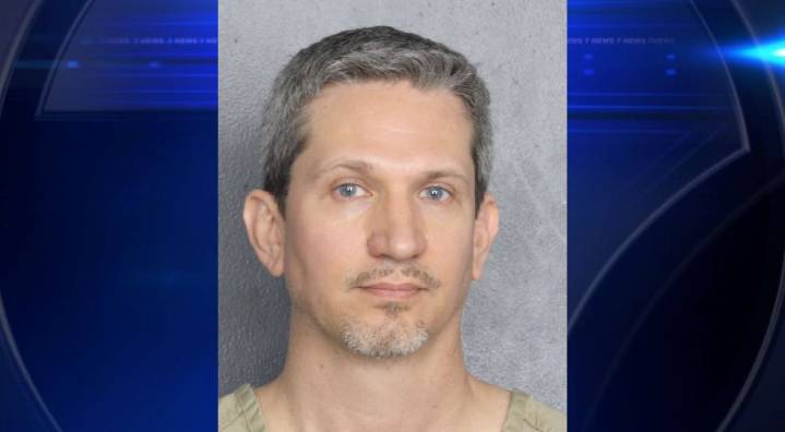 Registered sex offender arrested for allegedly taking photos of teen in Broward Mall restroom, police say