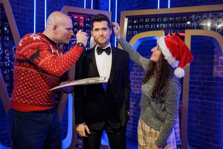 Michael Buble wax figure ushers in festive period at Madame Tussauds London