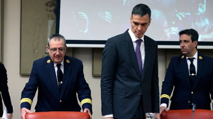 Sánchez: "La democracia es un privilegio que debemos defender de nostalgias infundadas"