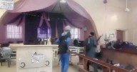 Sujetos armados irrumpen en iglesia de Nigeria; hay al menos dos muertos y varios secuestrados