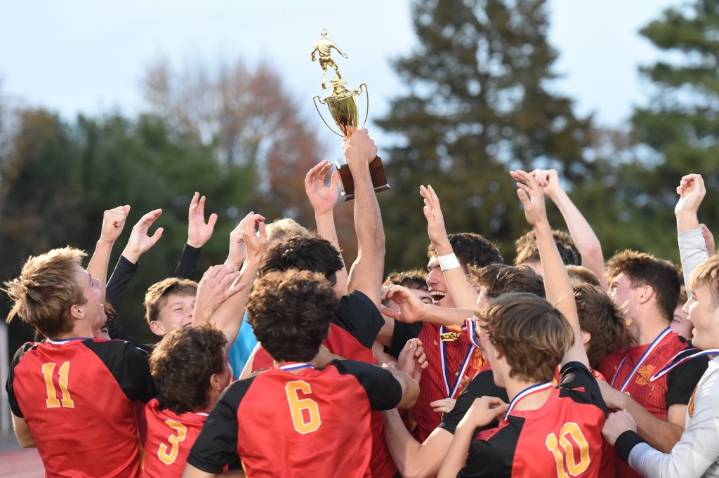 PHOTO GALLERY: Haverford boys soccer wins District 1