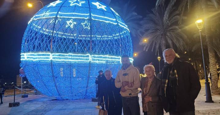 Chocolatada y paseo con la ‘gent gran’