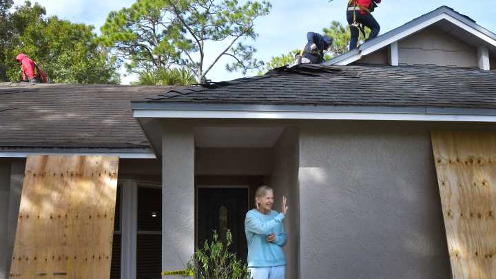 New Roof for Veteran's Widow by Owens Corning Roof Deployment Project