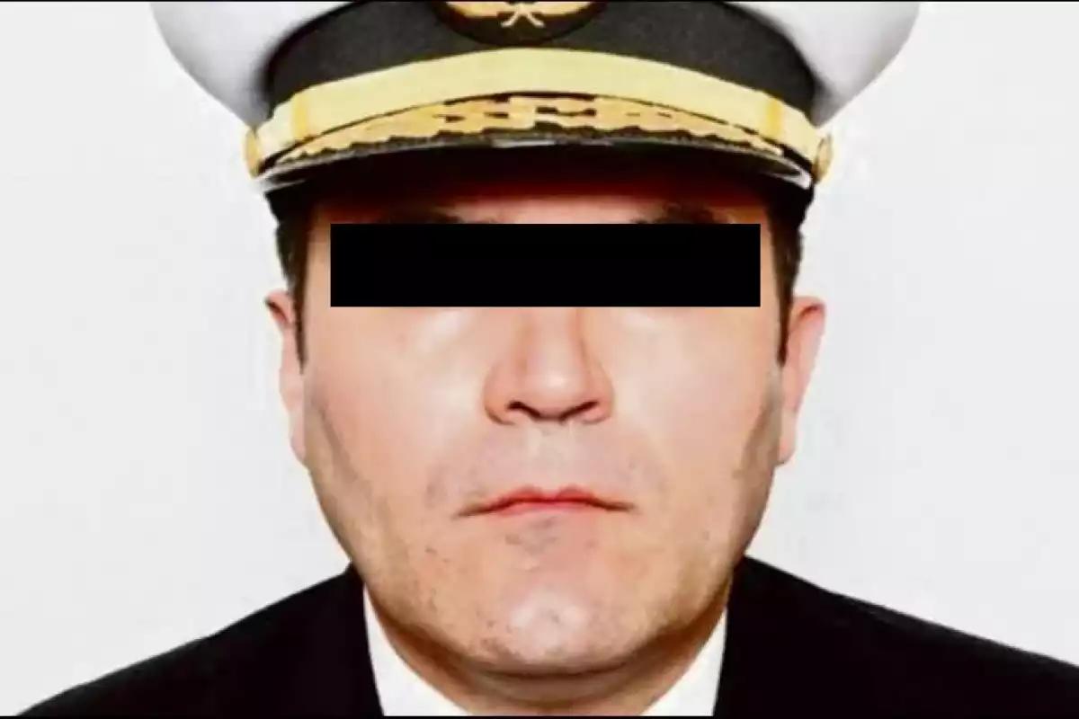 Ordenan detener al contralmirante Fernando Farías por caso de huachicol fiscal