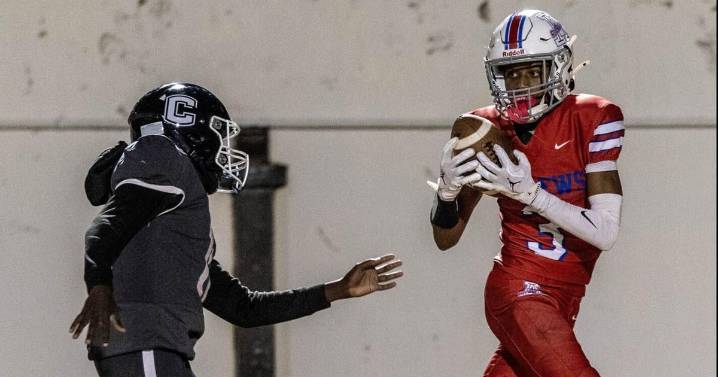 Greensboro area high school football scores and standouts