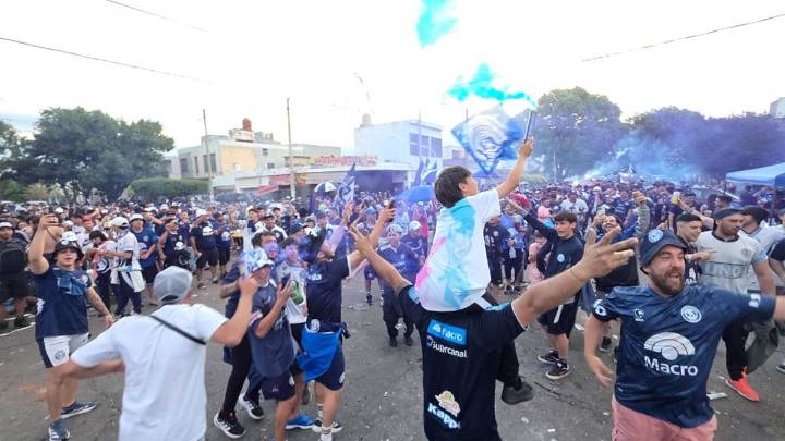 Independiente Rivadavia y Argentinos Juniors juegan en Córdoba la final de la Copa Argentina