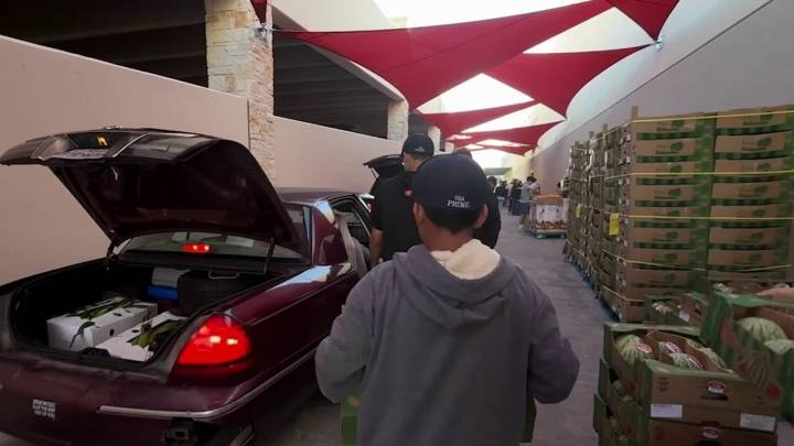 As government shutdown continues, San Antonio’s generosity and spirit remain strong