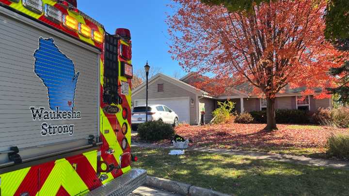 Officials: 2 dead in house fire in Waukesha