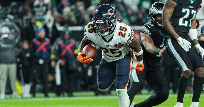 Bears run over defending Super Bowl champion Eagles. Here’s what you need to know