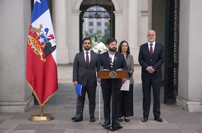 Boric anuncia fin de Punta Peuco como penal especial