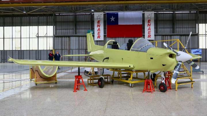 Presentan avances del nuevo avión de instrucción T-40 Newén: Es el sucesor del emblemático T