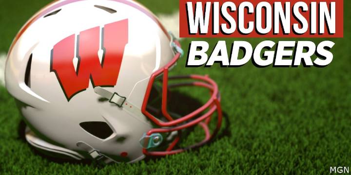 Badger football ticket packages now on sale for Ireland game