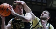Purdue survives scare from Oakland behind Smith's big night