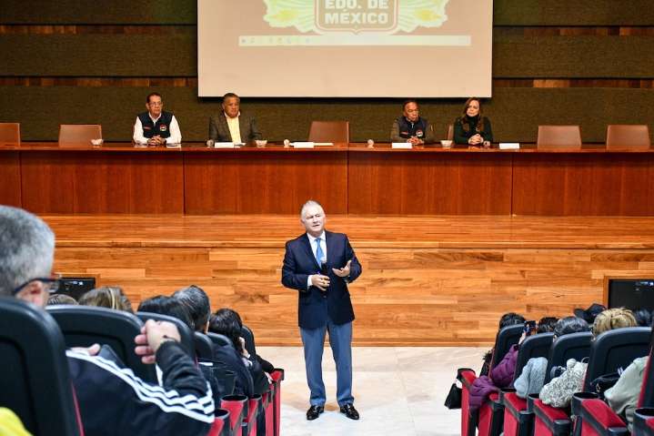 Suteym entrega apoyos para adquisición de lentes, prótesis y ortopedia