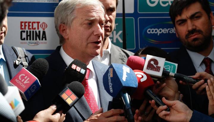 Kast critica centralización de decisiones y promete facilitar desarrollo rural en visita a Osorno