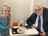 Un desayuno en Recoleta con Ricardo López Murphy