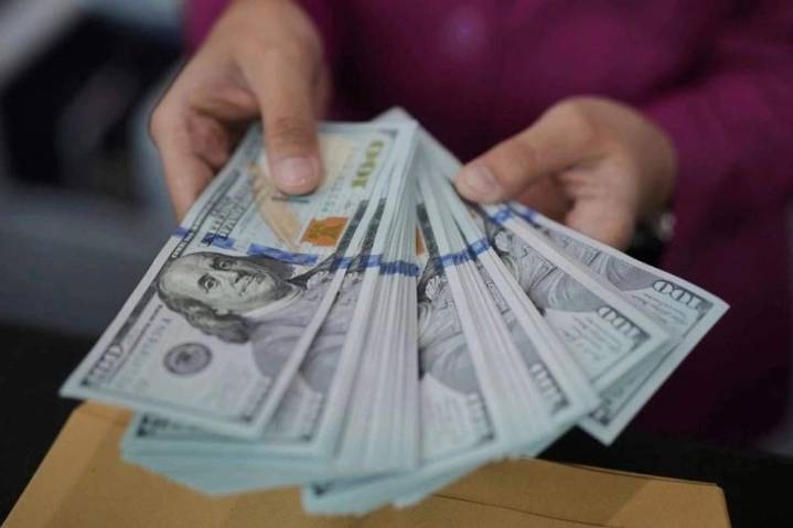 Remesas ligan seis meses consecutivos a la baja; caen 2.7% en septiembre: BdeM