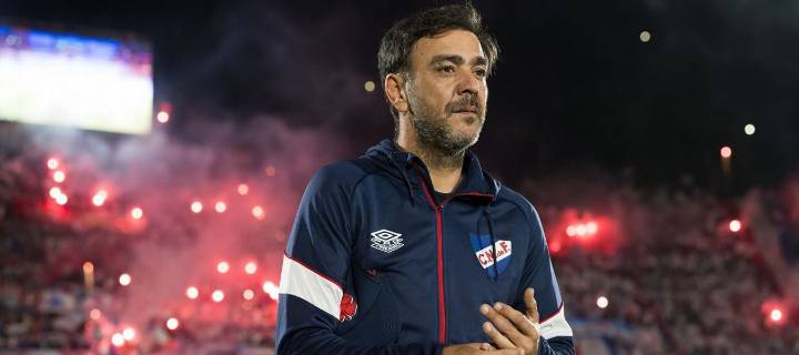 Álvaro Recoba dirigirá al Deportivo Táchira