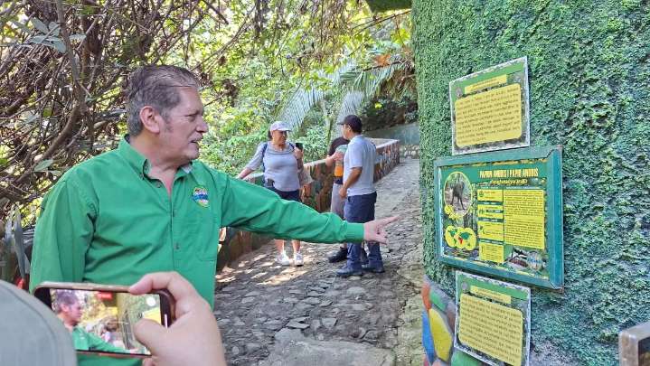 Director del Zoológico de Puerto Vallarta desmiente acusaciones de maltrato animal y abre sus puertas a la prensa