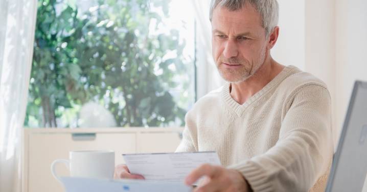 DWP financial support families can get on low income