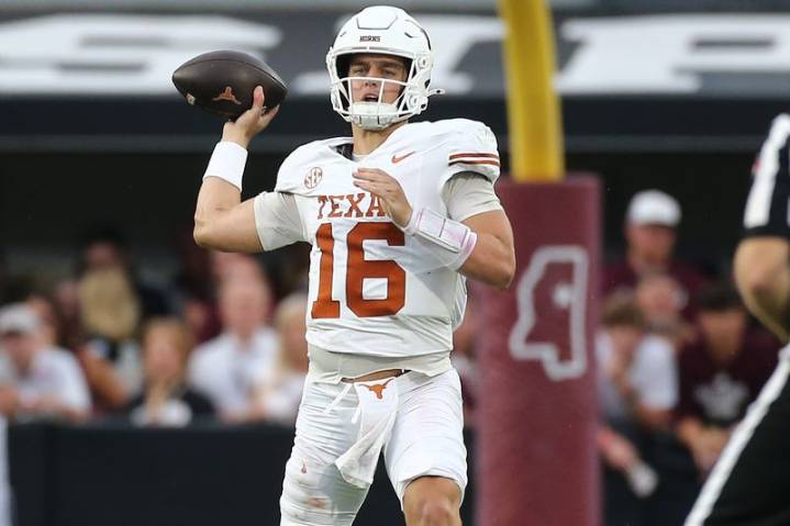 Texas QB Arch Manning off injury report on eve on Vandy game