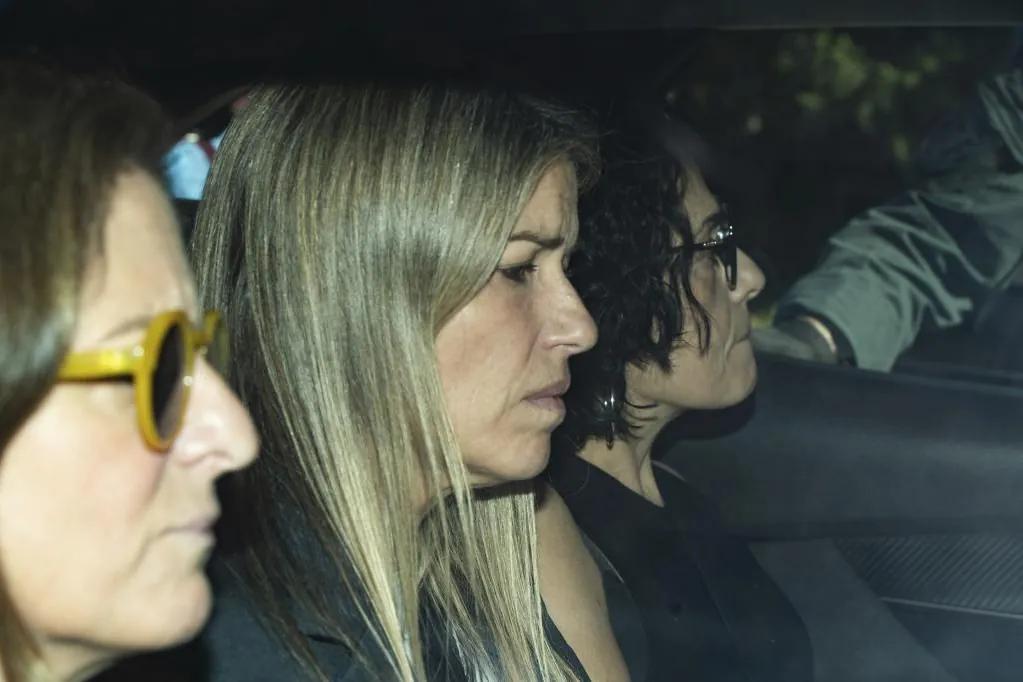 La periodista Maribel Vilaplana pagó a las 19.47 horas el parking al que la acompañó Mazón tras el Ventorro