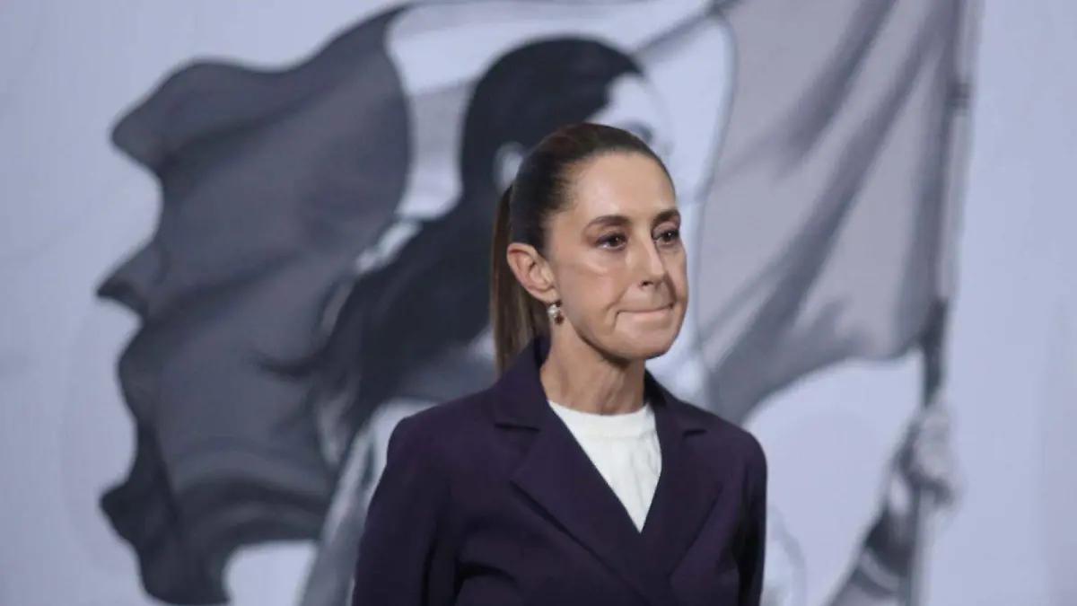 Sheinbaum seguirá caminando en la calle con la gente pese a acoso: "No vamos a cambiar"