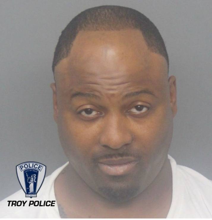 Felon charged in Troy gas station armed robbery