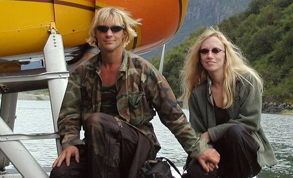 Se fueron de viaje, se cruzaron con una bestia amenazante y grabaron su propia muerte