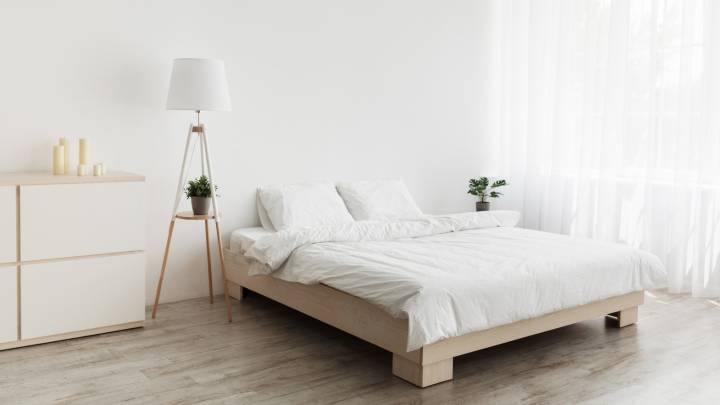 7 Tips To Design A Stunning Bedroom With The Bed In Front Of A Window