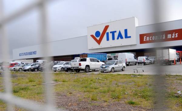 No basta la palabra para probar que te chocaron en el playón del súper