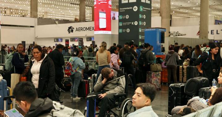 México y Estados Unidos descartan acudir a arbitraje por disputa aérea bilateral