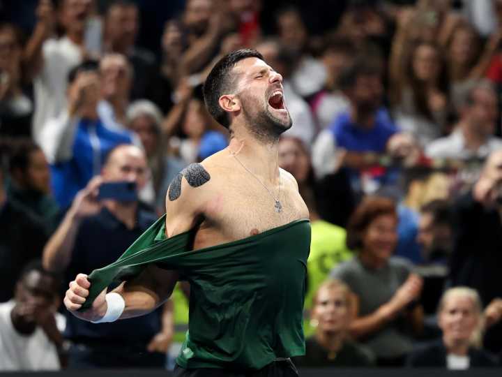 Djokovic withdraws from ATP Finals after record