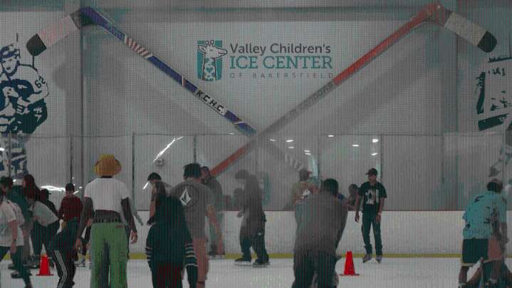 Valley Children's Ice Center hosts Holiday Skate