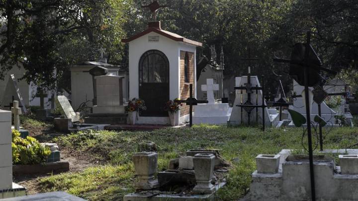 Exhumarán cuerpos en el Panteón Civil de Dolores para identificar a personas desaparecidas