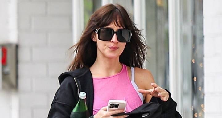 Dakota Johnson Looks Fit as She Hits the Gym in Malibu | Dakota Johnson 