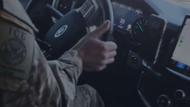 Inside an ICE agent’s vehicle during chase with US citizen