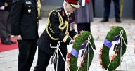 'Everybody's gone': Canadians mark sombre Remembrance Day as number of vets dwindles